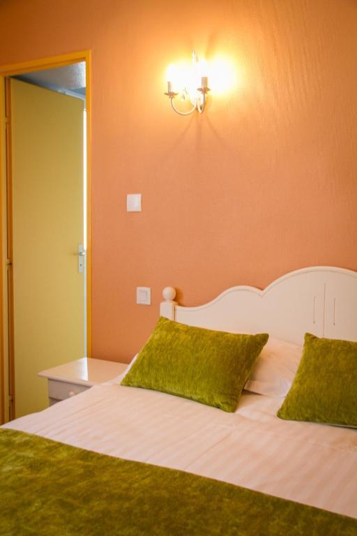 Les Hirondelles Hotel Les Sables-d'Olonne Room photo